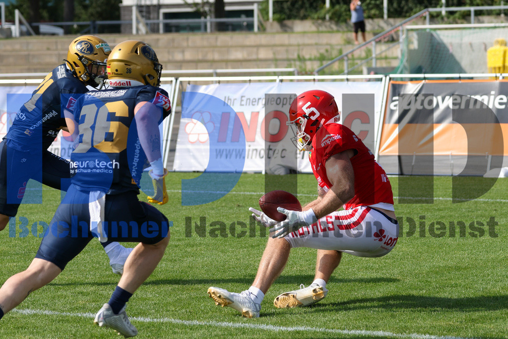 GFL: Potsdam Royals vs. Dresden Monarchs{date} -  | {headline}(Foto: Thomas Sobotzki / BOND) - Realisiert mit Pictrs.com