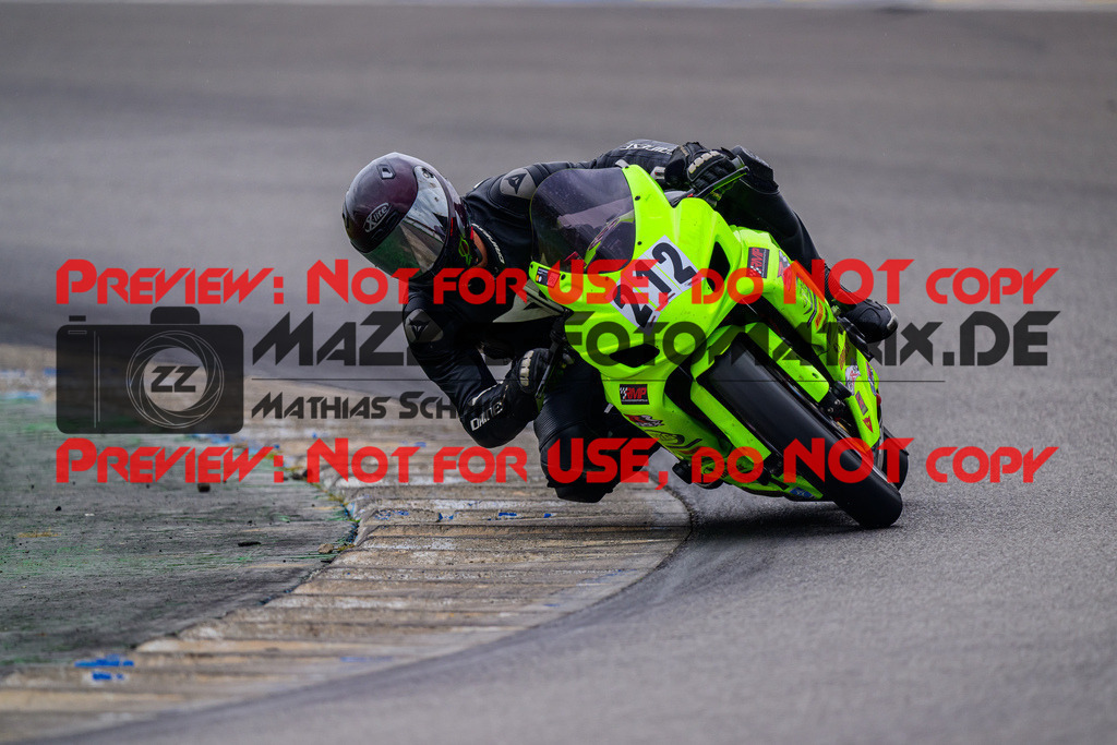 MaZZes_Fotomatrix_20240923_6007705_8192 | WEISS