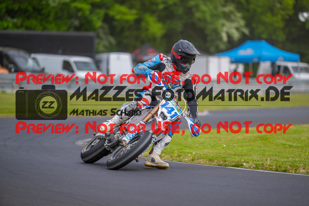 MaZZes-Fotomatrix-20260508-55971 | G3