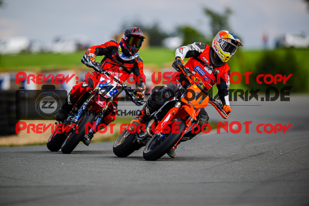 MaZZes_FotoMatrix_220904_0638 | S3