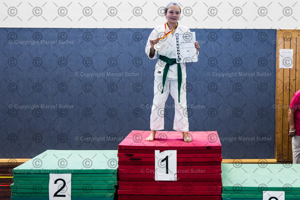 250920-152716-_G2A8857-MarcelSutter | Finde und bestelle deine Sport- und Eventfotos in höchster Qualität. Professionelle Aufnahmen von Wettkämpfen, Veranstaltungen und Outdoor-Events – schnell und einfach online bestellen. - Realisiert mit Pictrs.com