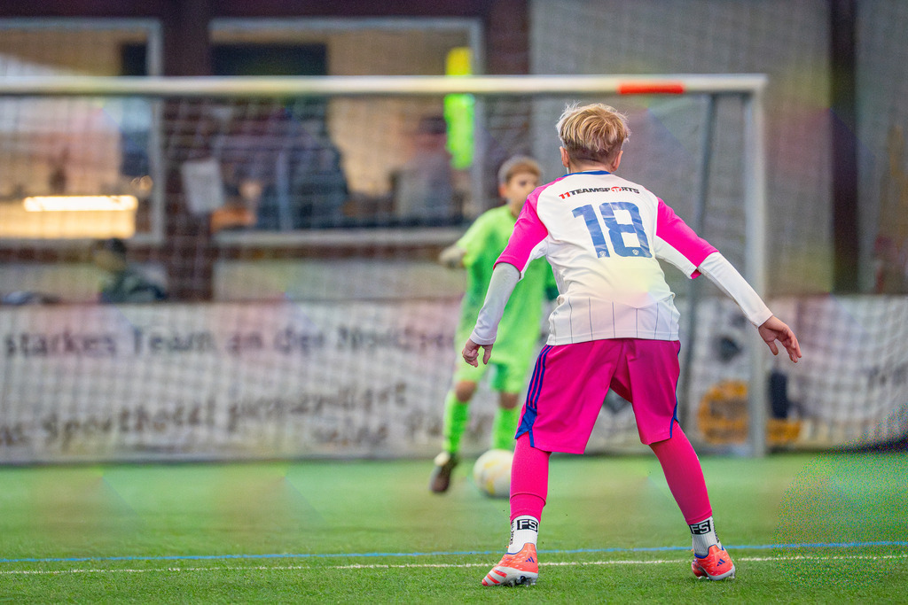 blr.pics-205 | Professionelle Fußball- und Sportfotografie. Spielbilder online ansehen und kaufen – Einzelbilder oder komplette Galerien in hoher Qualität. - Realisiert mit Pictrs.com