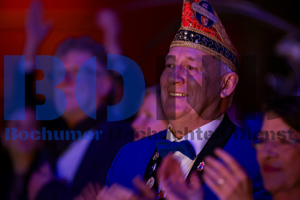 SES_GROBOKA20250208-80 | bond - Realisiert mit Pictrs.com