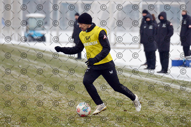 RGE_7741b | Hertha BSC, 2.Bundesliga, Herren, Training, Saison 2025/26, im Bild  Josip Brekalo ( Hertha BSC ),  Mittwoch 04.02. 2026,   Fotograf:   Ralf Gebhardt - Realisiert mit Pictrs.com