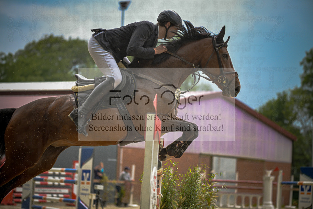 20240505-DOS_3596 | Entdecke hochwertige Reitturnierfotos von Foto Oger. Professionell, emotional und authentisch – jetzt Lieblingsmomente im Shop bestellen. - Realisiert mit Pictrs.com