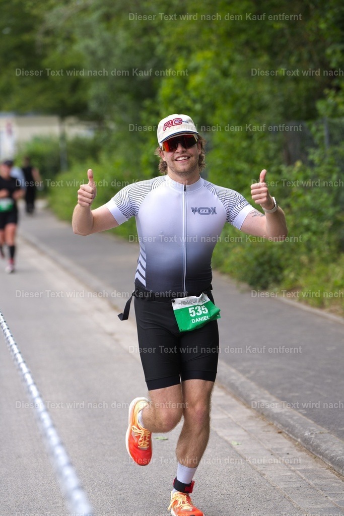 triathlon_wuerzburg_l_2026_06_14-1236 | Shop für Fotos von Sportevents z.B. Obstacle Course Racing, OCR, Triathlon, Trail Run und MTB - Realisiert mit Pictrs.com