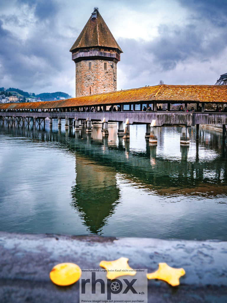 P2140004 | Stimmungsvolle Fotokunst aus Luzern. Erlebe den Pilatus, den See und die Stadt Luzern in exklusiven Aufnahmen in der Fotogalerie & Shop. - Realisiert mit Pictrs.com