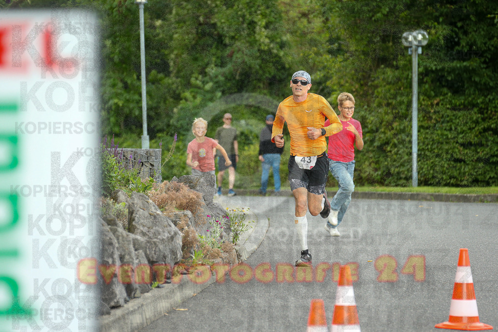 250801_1857_EX1_6758 | Sportfotografie im Rhein-Sieg Kreis, Köln, Bonn, NRW, Rheinland Pfalz, Hessen, etc. Unser Tätigkeitsfeld umfasst den Laufsport vom Volkslauf über den Marathon, Duathlon, Triathon bis zum Ultralauf wie Kölnpfad Ultra oder Schindertrail.
