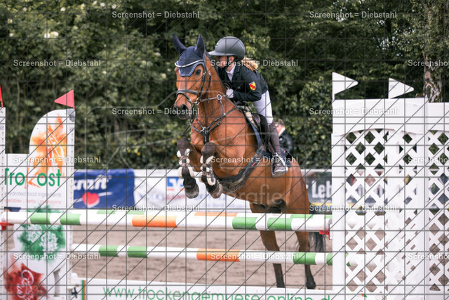 _W6A8525 | ronjaprokoschfotografie - Realisiert mit Pictrs.com