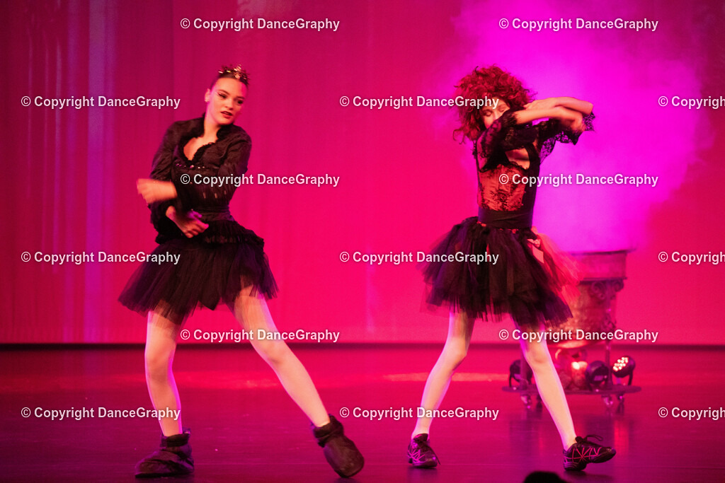 GPHY2191 | DanceGraphy - Realisiert mit Pictrs.com