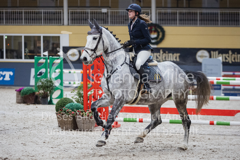 221216_Warstein_Youngster-M-449 | Deine schönsten Turniermomente als professionelle Fotos! Entdecke hochwertige Pferdesport-Fotografie im Online-Shop. Jetzt Fotos finden & bestellen!