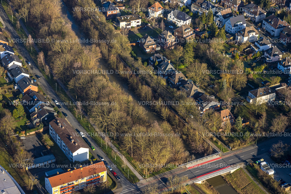 Hamm240100150 | Luftbild, Wohngebiet am bewaldeten Markgrafenufer und Ahseufer, Fluss Ahse mit Brücke Marker Allee am Paracelsuspark, Uentrop, Hamm, Ruhrgebiet, Nordrhein-Westfalen, Deutschland