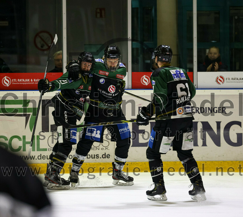 2023-03-14_111_TSV_Erding_gegen_TEV_Miesbach | Erding, Deutschland, 14.03.2023:
Eishockey, Bayernliga Playoffs 2022 / 2023, Halbfinale, TSV Erding gegen TEV Miesbach, Endergebnis: 5:3

Foto: Christian Riedel / fotografie-riedel.net
