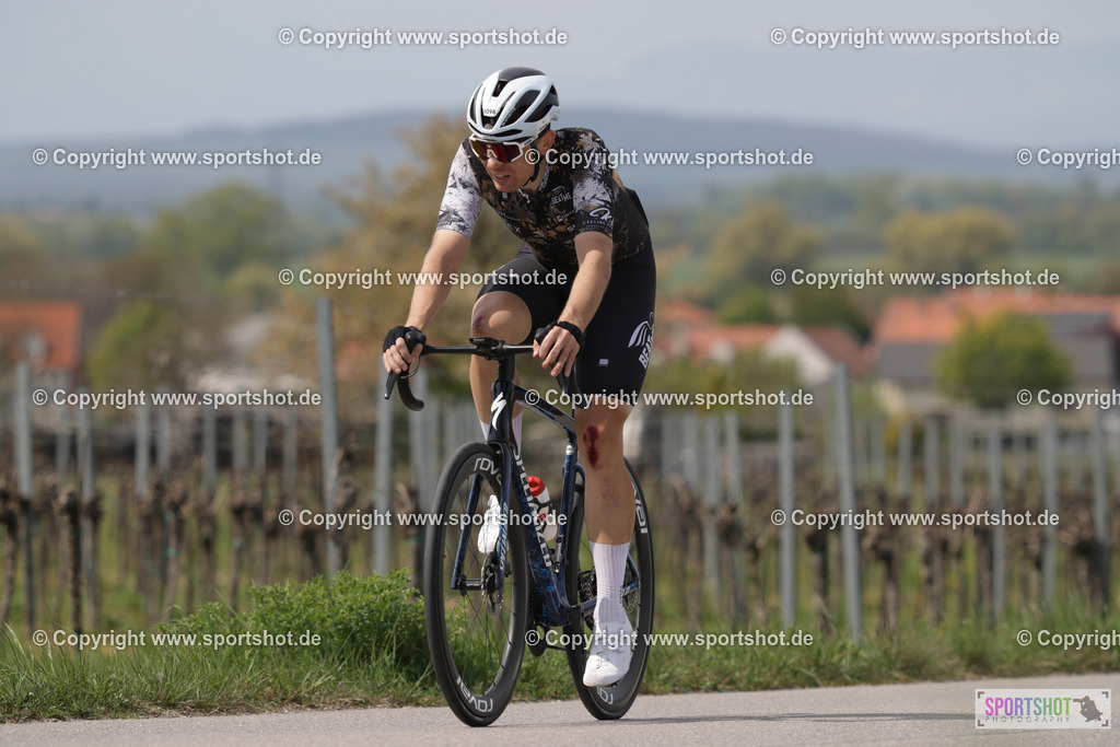 368A4432 | Neusiedlersee Radmarathon 2026@sportshot_your_pictrs #yourpictures#roadtowm2029 #nrm #neusiedlerseeradmarathon #neusiedlersee #neusiedlerseetourismus #burgenland #mörbisch #nrm26 #burgenlandtourismus #voglundco #poweredbyburgenlandtourismus #radsport #rad #marathon #ucigranfondo #visitburgenland #ucigranfondoworldseries