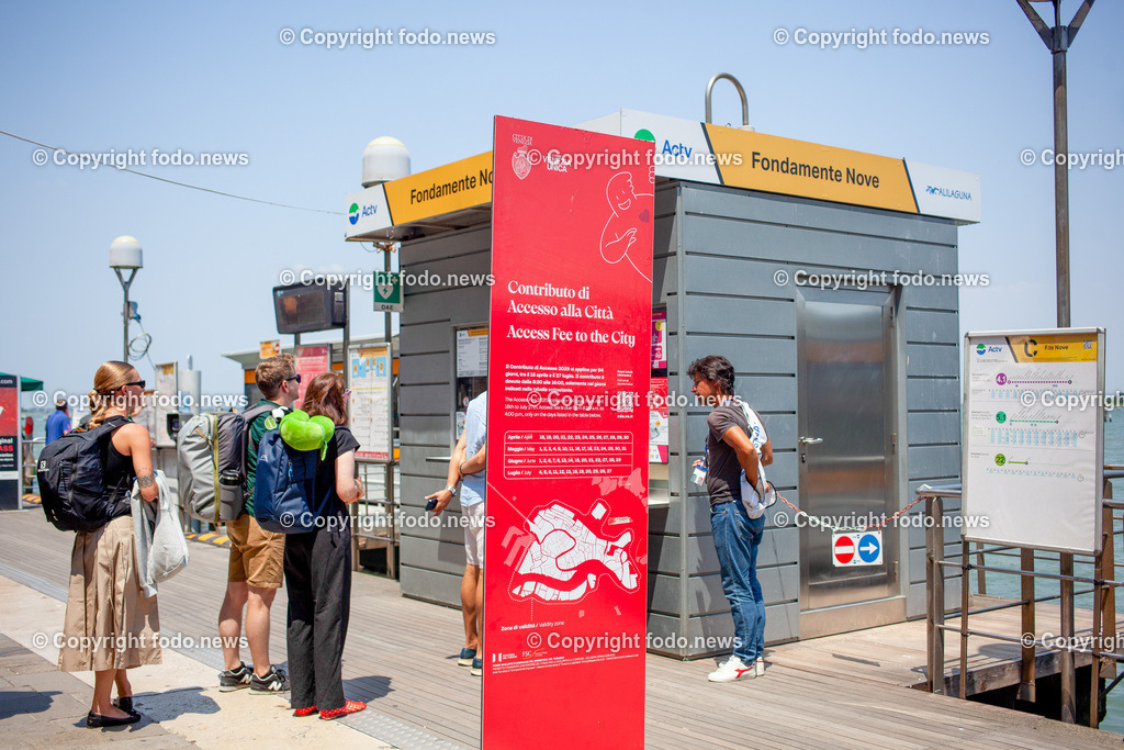 Italien_ Venedig_ Eintritt_ 23.06.2025-19 | 23.06.2025, Italien, ITA, Venetien, Venedig, im Bild Venedig, Stadtansichten, Tourismus, Eintritt, Gebuehren, Kassa, Contributo di Accesso alla Città di Venezia, Access Fee, to the City of Venice, Feature, Symbolbild, Creativ, Kreativ