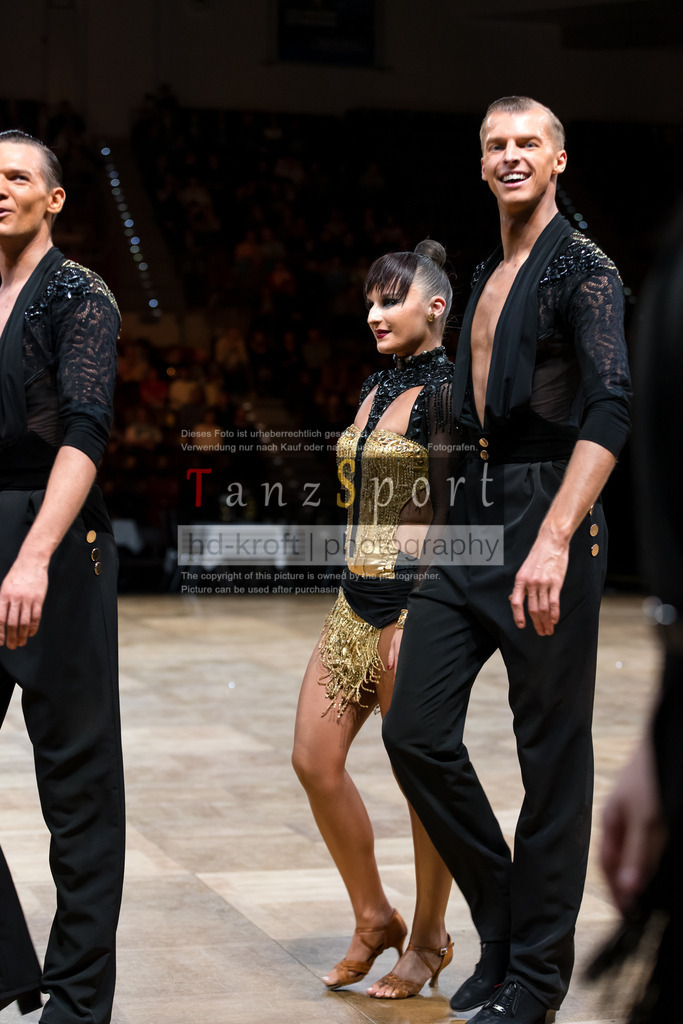 20241109_DM-Formationen_Vorrunde_1202 | Tanzsportbilder, Standardtanz, Lateintanz, WDSF, DTV, LTVB, dancecomp, goc, hessen tanzt, blaues band der spree, walzer, tango, wiener walzer, slowfox, quickstepp, samba, rumba, cha-cha-cha, paso doble. jive, hd-kroft photography, turniertanzsport