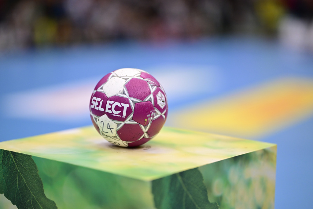 Handball I Frauen I Saison 2024-2025 I 1. HBF I 19. Spieltag I Buxtehuder SV - HSG Blomberg-Lippe I 24689 | Der Sportfotograf. - Realisiert mit Pictrs.com