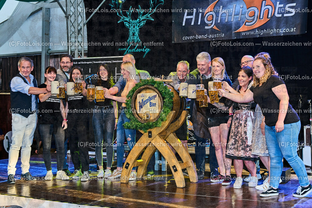 ALP5149_VOLKSFEST_Bieranstich | (C)FotoLois.com, Alois Spandl, BIERANSTICH im Festzelt beim WIESELBURGER VOLKSFEST mit den TSCHECHEN als Vorband und dem Auftritt von Die HIGHLIGHTS, Mi 28. Juni 2023.