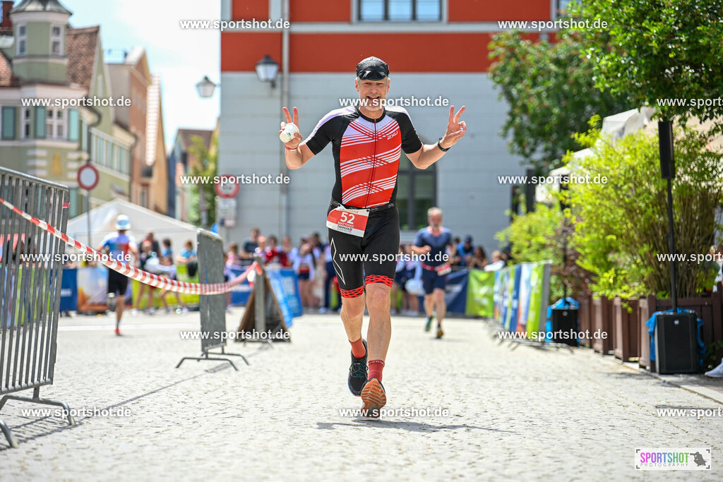 SZI_6780 | Stadttriathlon Erding 2025. #yourpictrs #sportshot_your_pictrs @Sportshotphotography #stadttriathlonerding Copyright: www.sportshot.de