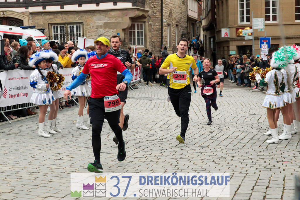 VR Bank Hauptlauf 10000m | 3 Koenigslauf 2023 - Realisiert mit Pictrs.com