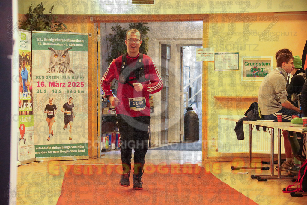 241208_1200_EX1_7119 | Sportfotografie im Rhein-Sieg Kreis, Köln, Bonn, NRW, Rheinland Pfalz, Hessen, etc. Unser Tätigkeitsfeld umfasst den Laufsport vom Volkslauf über den Marathon, Duathlon, Triathon bis zum Ultralauf wie Kölnpfad Ultra oder Schindertrail.