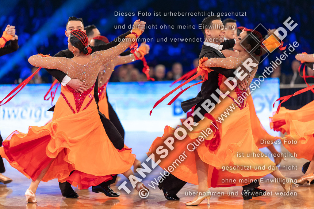 20231111-14353 | Hier finden Sie Tanz Bilder vom Latein und Standard Formationen tanzen. Sportbilder vom Tanzsport. Schöne Fotos und von Weltmeisterschaft, Europameisterschaft, Bundesliga, Regionalliga, Oberliga und Landesliga sowie von GOC Stuttgart, DanceComp, WM Bremen