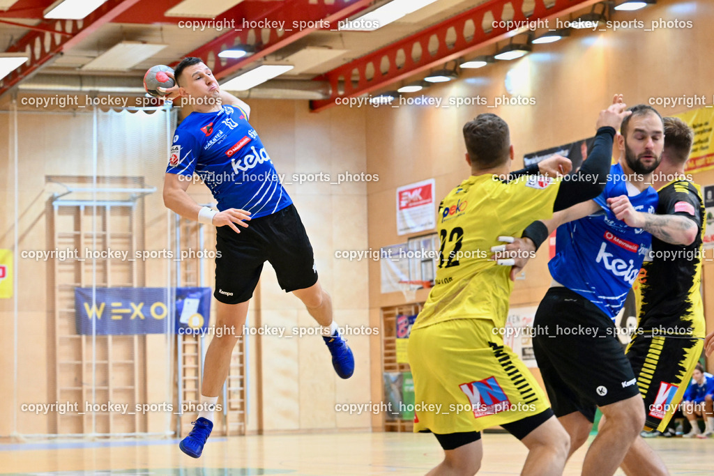 SC Ferlach vs. Bregenz Handball | #10 Perkusic Toni SC Ferlach, #32 KOTAR Matic Bregenz Handball, #57 LEBAN Patrik SC Ferlach, SC Ferlach vs. Bregenz Handball, SC Ferlach vs. Bregenz Handball am 28.09.2024 in Ferlach (Ballspielhalle Ferlach), Austria, (Photo by Bernd Stefan)