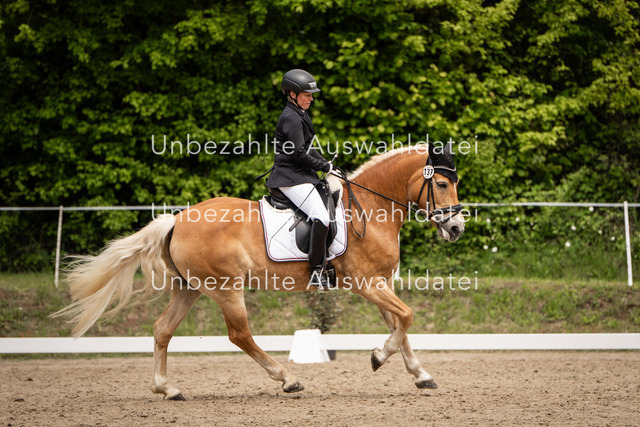 Bad_Meinberg_05598 | saradresslerfotografie - Realisiert mit Pictrs.com