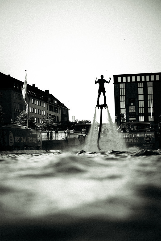 Kieler WOCHE Tow In Windsurf - @danielpankoke dpmedia (25 von 158) | dp-photography - Realisiert mit Pictrs.com