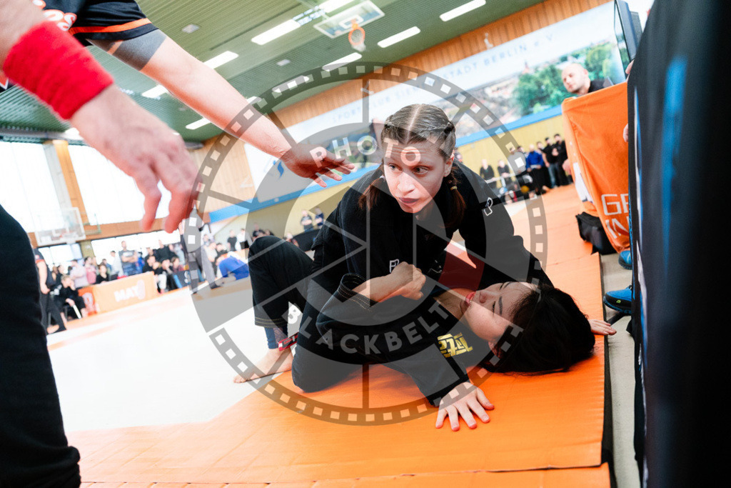 20251122PBB12794 | Athletes compete during the Grappling Industries Berlin Jiu-Jitsu and Grappling Championship, on November 22, 2025 in Berlin, Germany. © photoblackbelt