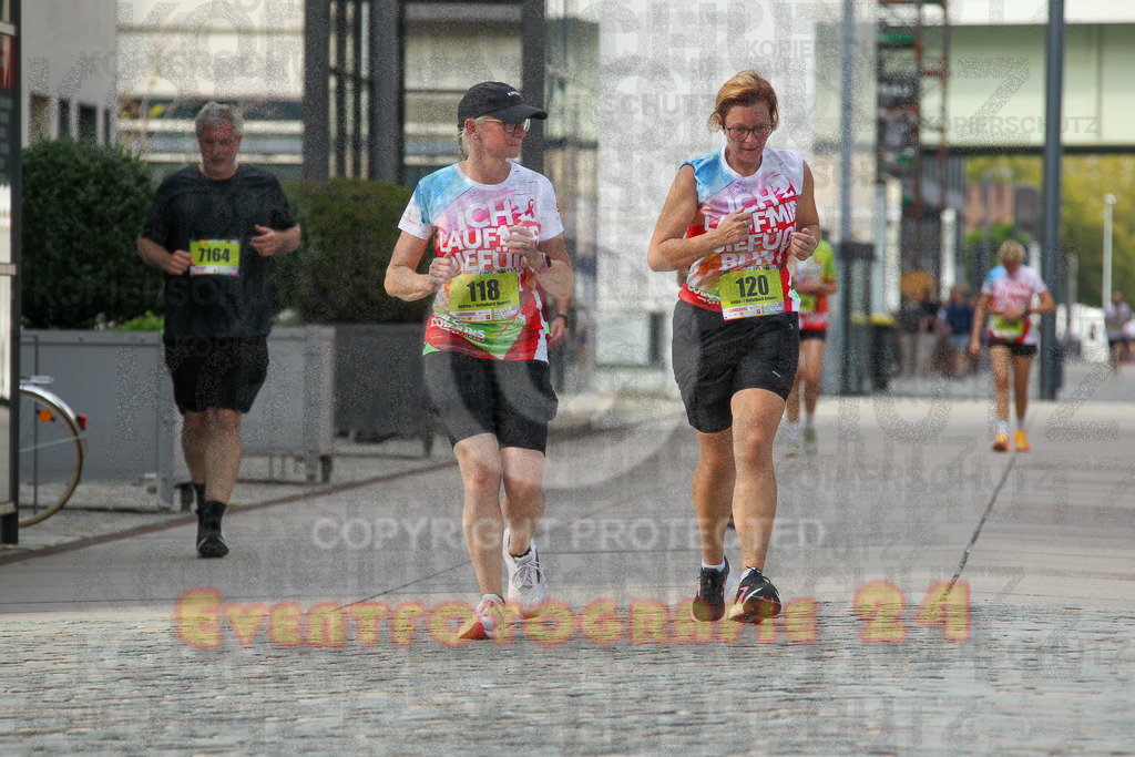 250920_1509_EV4_8165 | Sportfotografie im Rhein-Sieg Kreis, Köln, Bonn, NRW, Rheinland Pfalz, Hessen, etc. Unser Tätigkeitsfeld umfasst den Laufsport vom Volkslauf über den Marathon, Duathlon, Triathon bis zum Ultralauf wie Kölnpfad Ultra oder Schindertrail.