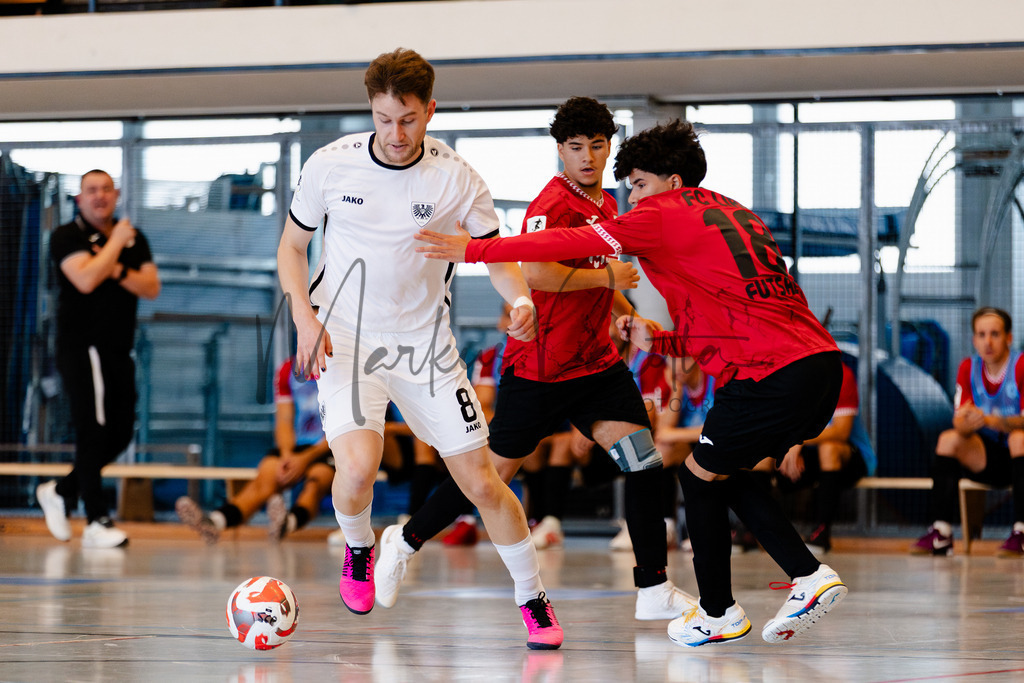 Futsal-Bundesliga, Saison 2025/2026, 2. Spieltag: SC Preußen Münster - FC Liria Futsal Berlin | Futsal-Bundesliga, Saison 2025/2026, 2. Spieltag, SC Preußen Münster empfängt FC Liria Berlin in der Universitäts-Sporthalle in Münster. Foto: sportfotografie.ms | Markus Paletta - Realisiert mit Pictrs.com