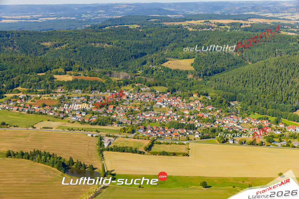 Luftaufnahme  Theisenort  Küps Das Luftbild wurde 2025 vom UL-Flugzeug heraus erstellt ( keine Drohne ) - Hochauflösende Luftaufnahme -Nicht vergleichbar mit Google Maps oder Satelittenbilder- Die Geschenkidee !Mit Lizenz und Bildrechte bestellbar