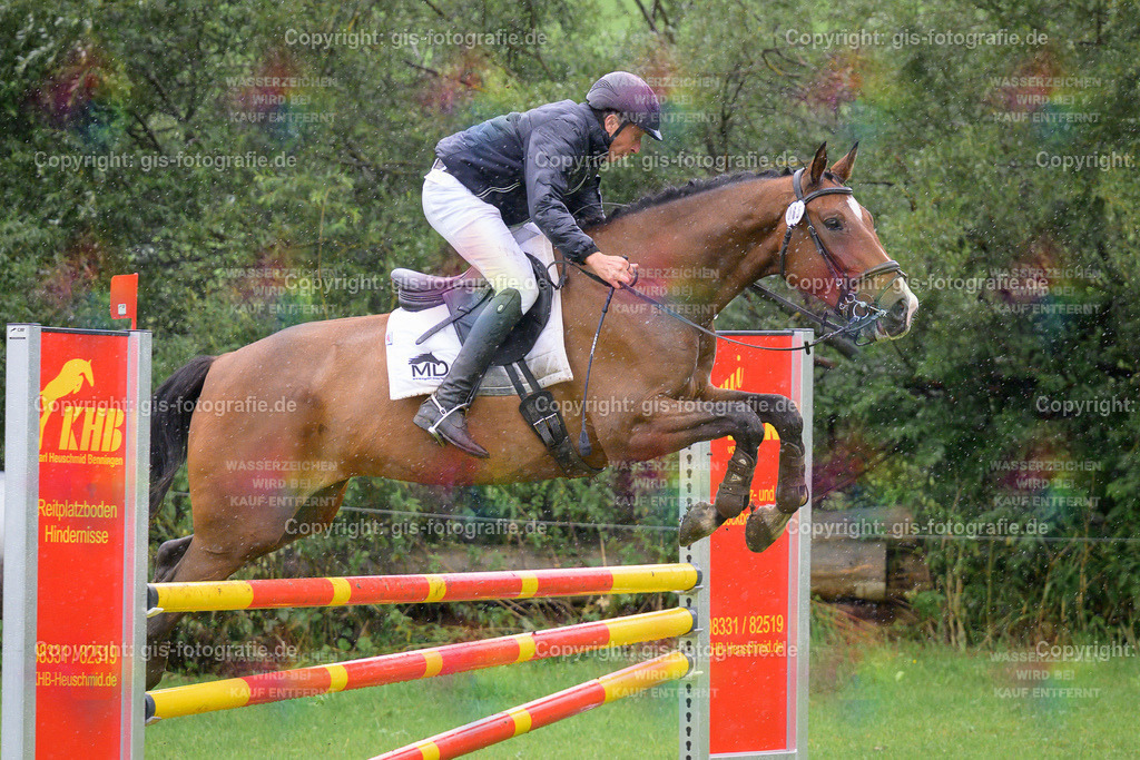 065_Drescher_Martin_Querido-Lindo_A1_Springen_250802_06 | gis-fotografie