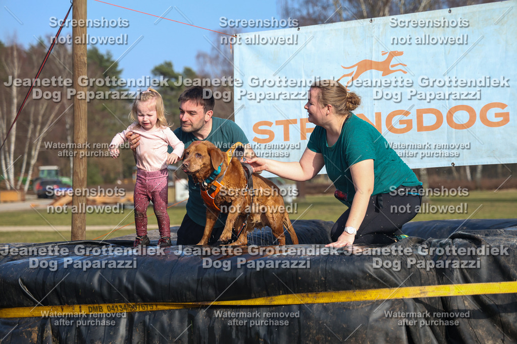 Dog Paparazzi - Strongdog North Mrz26-3498 | Dog Paparazzi Jeanette Grottendiek Fotografie & Videografie - Realisiert mit Pictrs.com