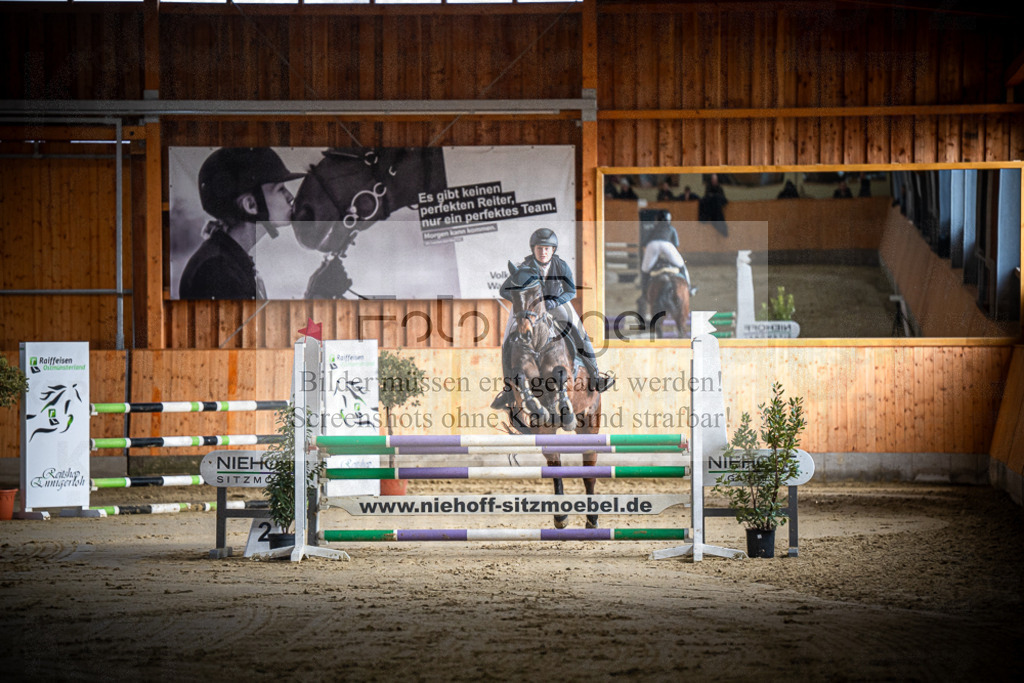 DOS_0110 | Entdecke hochwertige Reitturnierfotos von Foto Oger. Professionell, emotional und authentisch – jetzt Lieblingsmomente im Shop bestellen.Deutschlandweite Turnierfotografie. - Realisiert mit Pictrs.com