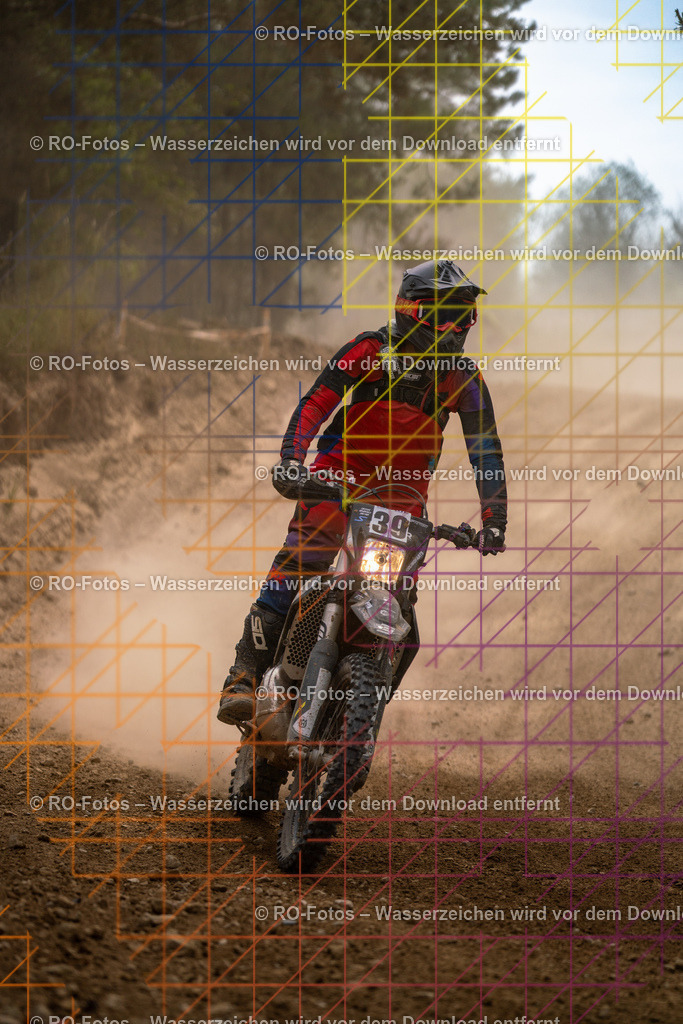Niederwürzbach 4 Lauf-838 | Sportfotografie von RO-Fotos: Motorsport, Motocross, Enduro, Laufveranstaltungen und Triathlon. Professionelle Fotos von Sportlern und Events. - Realisiert mit Pictrs.com