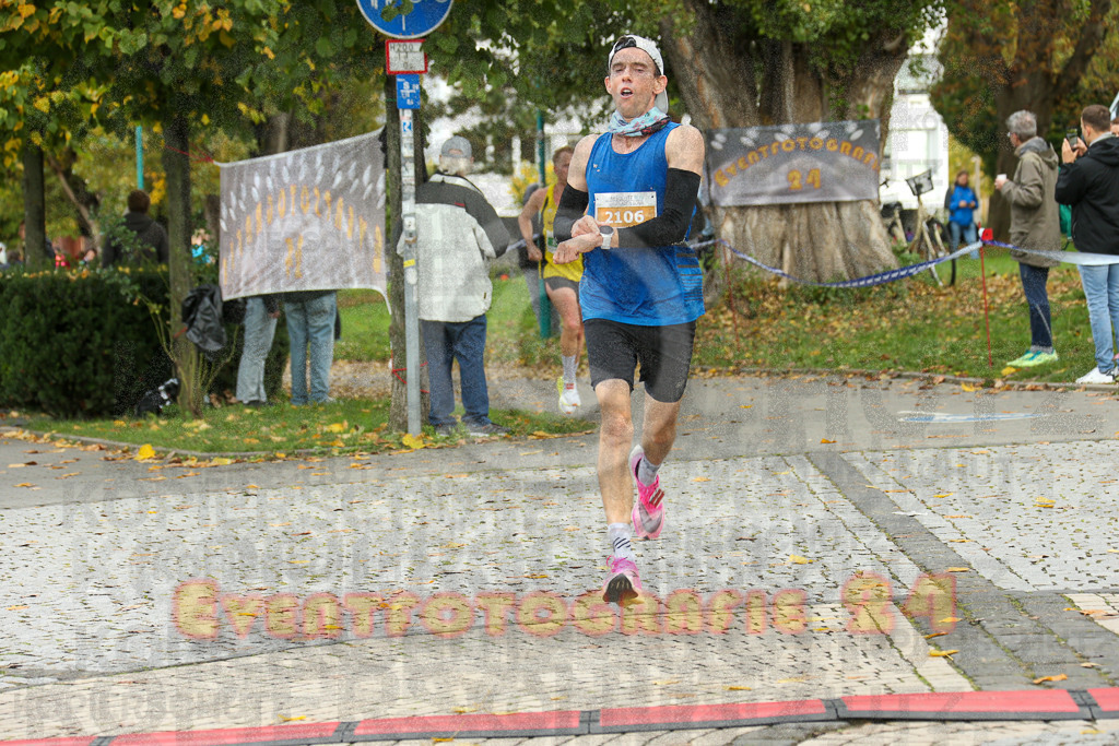 241020_1050_EX1_0107 | Sportfotografie im Rhein-Sieg Kreis, Köln, Bonn, NRW, Rheinland Pfalz, Hessen, etc. Unser Tätigkeitsfeld umfasst den Laufsport vom Volkslauf über den Marathon, Duathlon, Triathon bis zum Ultralauf wie Kölnpfad Ultra oder Schindertrail.