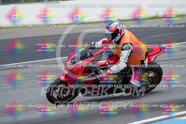 2024_06_27_PBK_12565 | Sportfotografie; SlowMotion; Video; Rennstrecke; Hafeneger; RSE; Speer; Trackday; Motorsportarena; Hockenheimring; Brno; Most; Barcelona; Valencia, Benny; Kaetzmer;