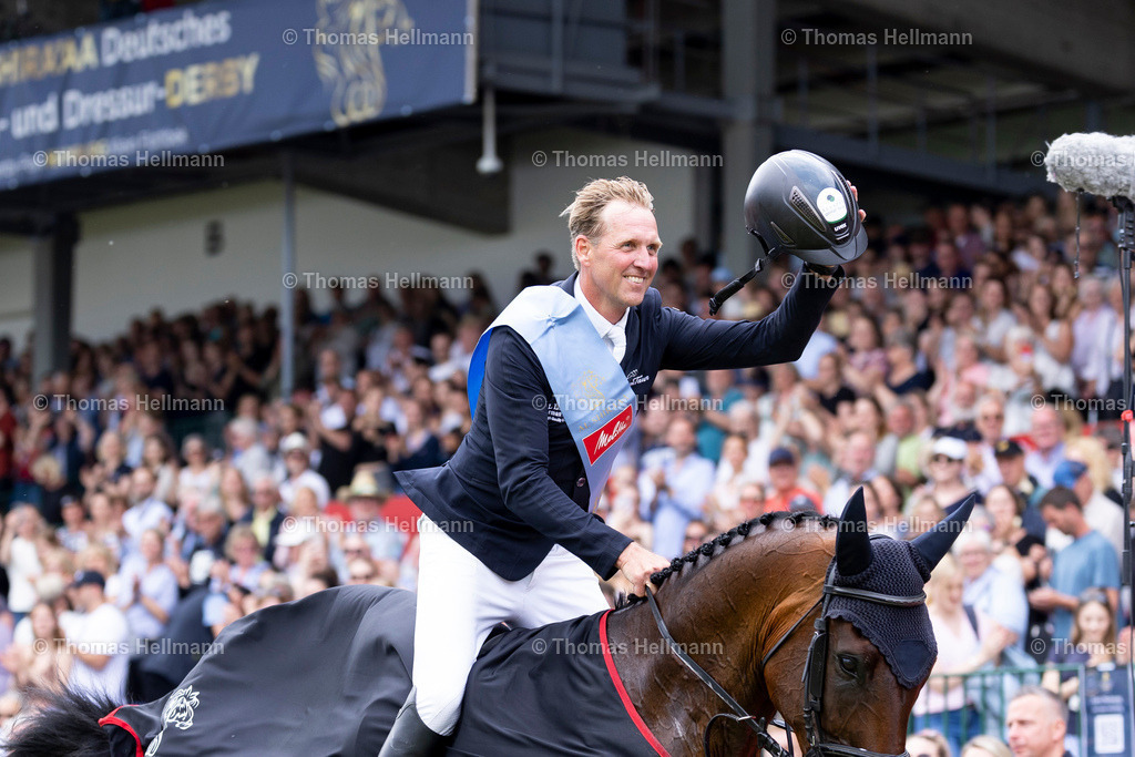 TH_206-Paule S-Thieme_ Andre_29454 | Al Shiraàa Deutsches Spring- und Dressur-Derby 2025 am 01.06.25 in Hamburg, Thomas Hellmann, 206Paule SThieme, Andre