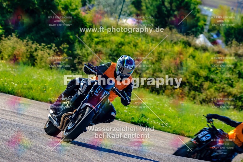 091-2432 | Hier findet Ihr Bilder von Touristenfahrten auf der Nürburgring Nordschleife oder von anderen Veranstaltungen die ich besucht habe. Viel Spass beim Durch Schauen 