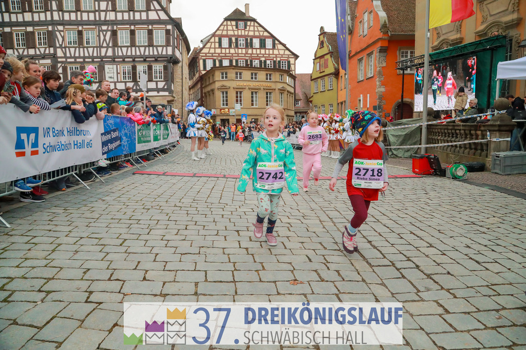 AOK JuniorCup 400m | 3Koenigslauf 2023 - Realisiert mit Pictrs.com
