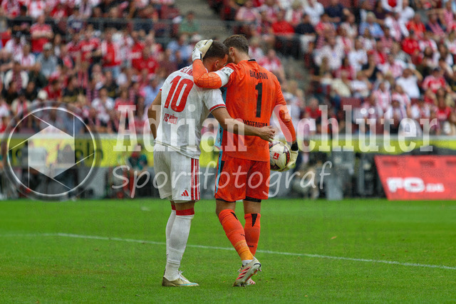 29.08.2026, GER, Fussball, Herren, Bundesliga , 1. Bundesliga, Saison 2026/2027, 1. FC Köln - TSG 1899 Hoffenheim | Said El Mala (KOE) und Oliver Baumann (TSG) gestikuliert, Gestik