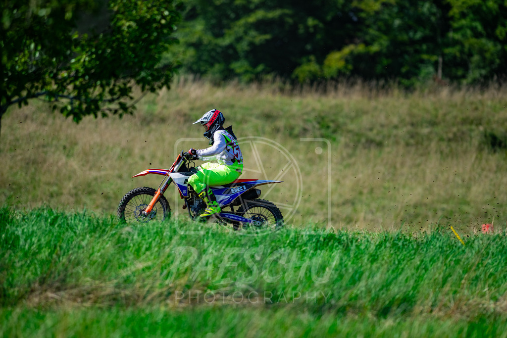 2Ex (228) | Paeschuphoto Shop - Wer nicht sucht der auch nicht findet.Ob Motocrossbilder oder von einem besuchtem Spiel, Hauptsache Action. - Realisiert mit Pictrs.com