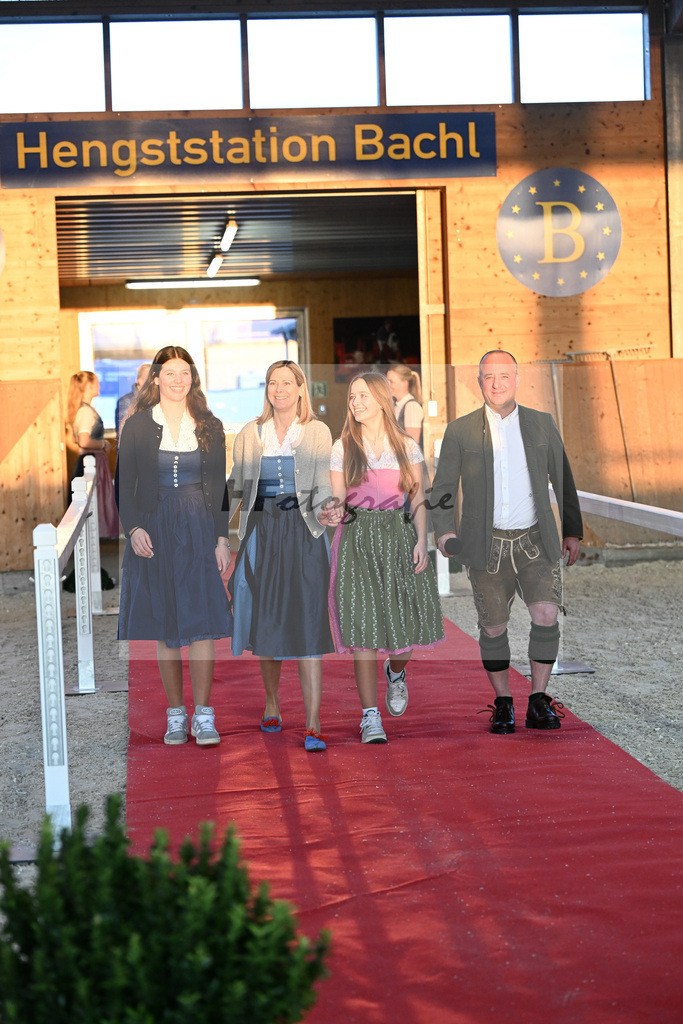 Impressionen_Hengstschau_5250780 | hf-fotografie - Realisiert mit Pictrs.com