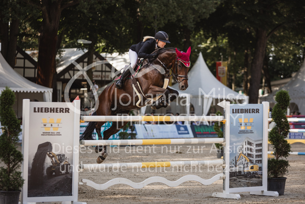 230910_OWLCh_GroßerPreis-668 | Deine schönsten Turniermomente als professionelle Fotos! Entdecke hochwertige Pferdesport-Fotografie im Online-Shop. Jetzt Fotos finden & bestellen!