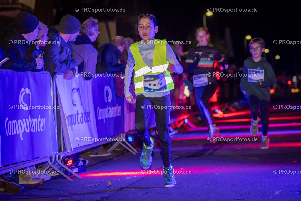 Martinslauf Sindorf 2023 in Kerpen-Sindorf, 09.11.2023 | Impressionen vom Martinslauf Sindorf 2023 am 09.11.2023 in Kerpen-Sindorf (Nordrhein-Westfalen).