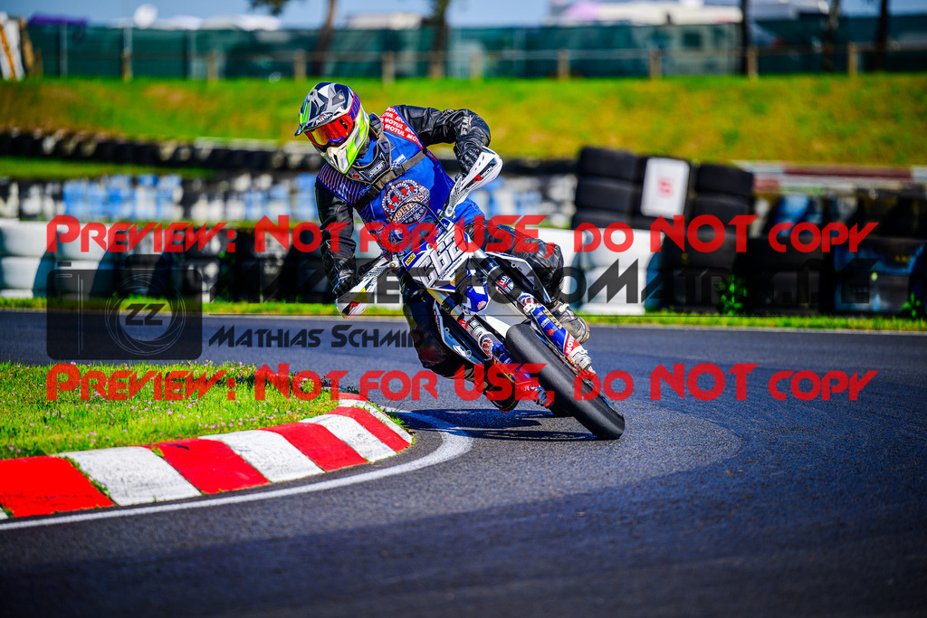 MaZZes_FotoMatrix_240510_6021986_9774 | S5