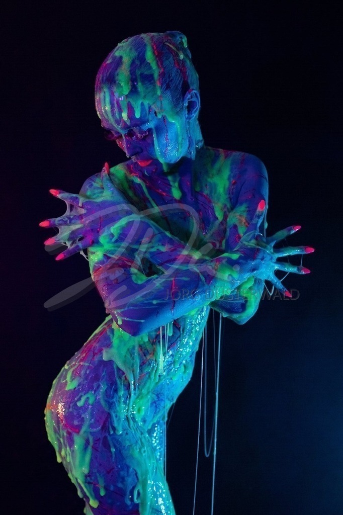 BodyArt-SLIMEONE_2528 | #027 | Modell: MryStar | Foto: Alexander Große-Strangmann  - Realisiert mit Pictrs.com