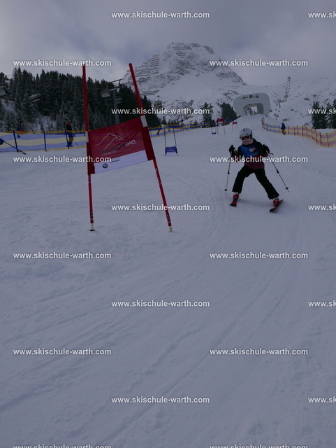 Raphael (1) | Photos von der Skischule Warth - Realisiert mit Pictrs.com